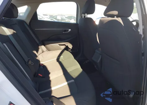 2022 Hyundai Sonata Sel z USA, uszkodzony, nr VIN KMHL64JA2NA238603